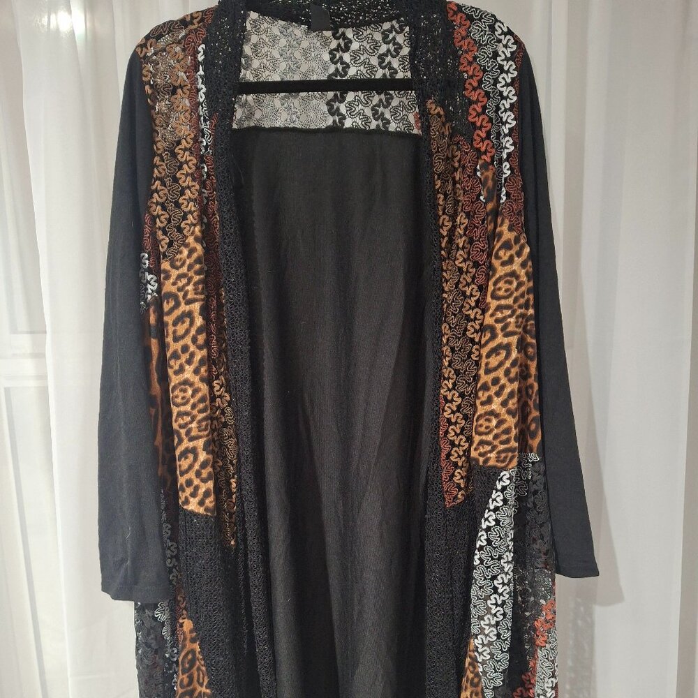 La Vanya Black Leopard Print Long Cardigan